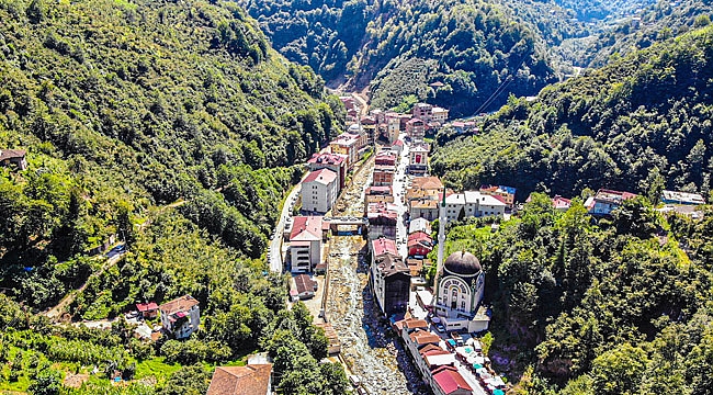 Trabzon Köprübaşı Tatilcileri İçin Kazdağları’nın Sessiz Cenneti: Çanakkale Bayramiç Evciler Köyü İnziva Oteli