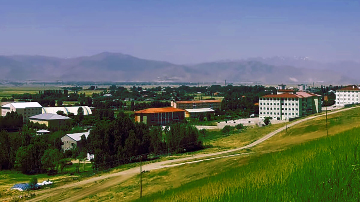 Muş Korkut Tatilcileri İçin Kazdağlarında Doğayla Baş Başa Bir Tatil: Bayramiç Evciler Köyü İnziva Oteli