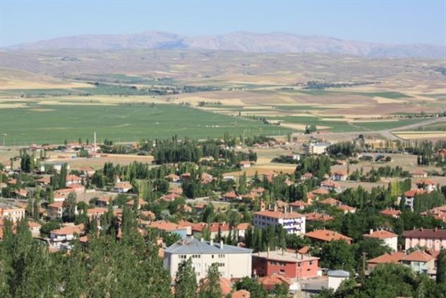 Sivas Gemerek Tatilcileri İçin Kazdağları’nda Huzurun Adresi: Bayramiç Evciler Köyü İnziva Oteli